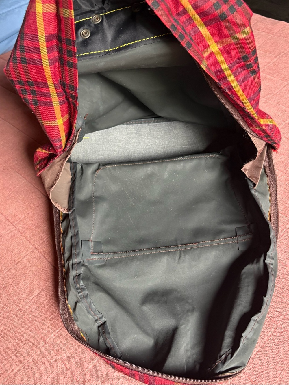 Vtg 90s Dr Martens Red Plaid Backpack- Red Yellow Brown Black- Grunge - Picture 12 of 14